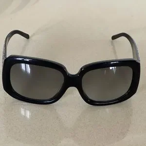 Burberry Sunglasses B 4041- 3001/87 BURBERRY Sonnenbrille B 4041- 3001/87 Lovely Lady Sunglasses  main image 3